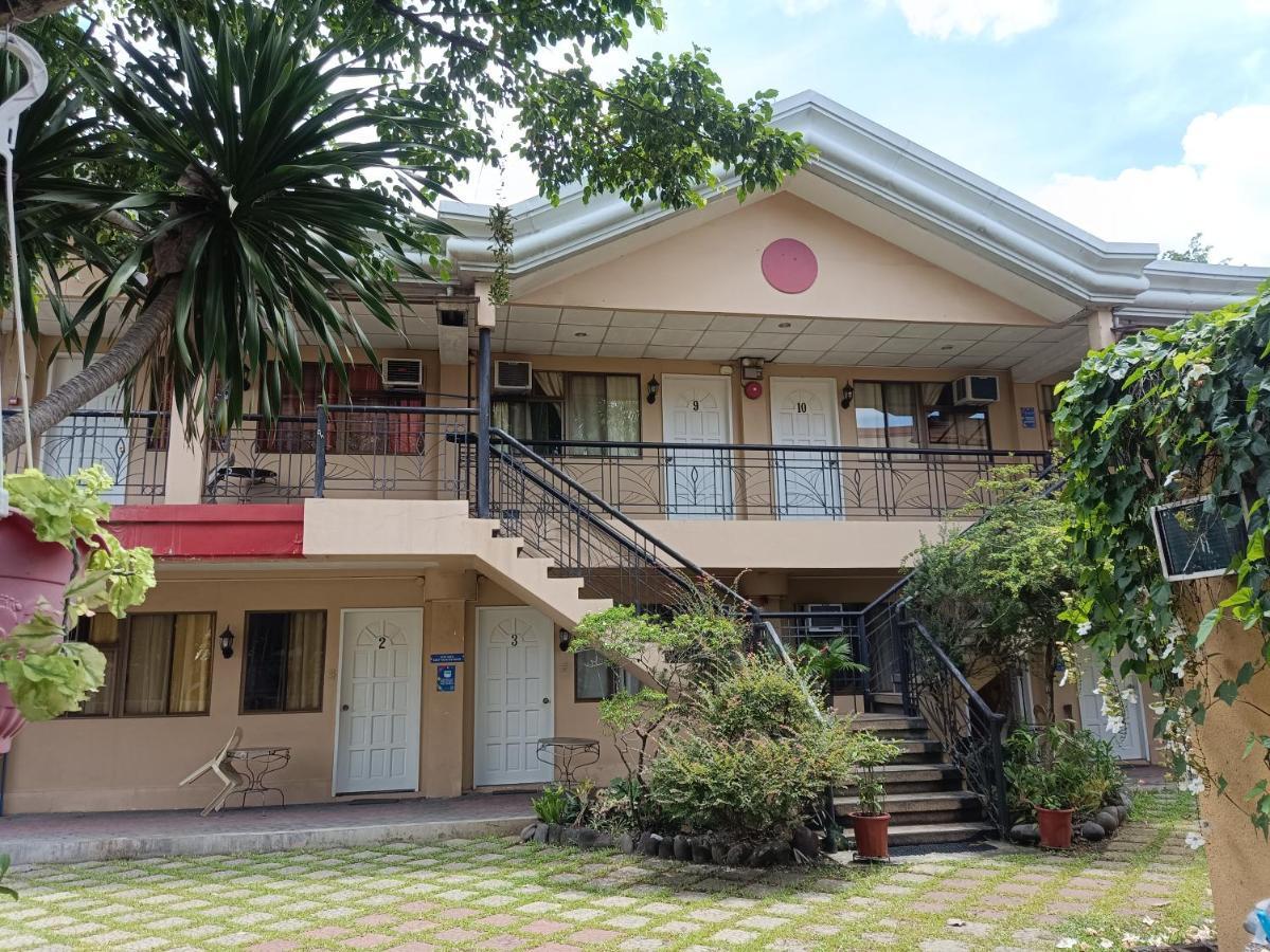 Golden Belle Apartelle And Suites Davao Stadt Exterior foto